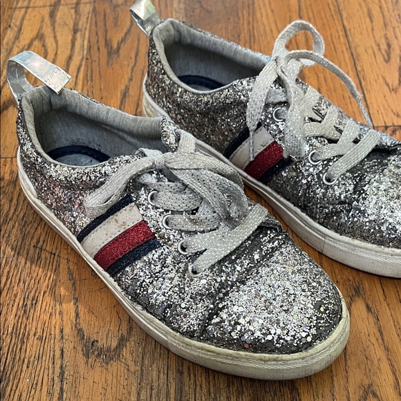 Tommy Hilfiger Other - Tommy Hilfiger Silver Glitter Kids Sneakers with Red & Navy Stripes.
